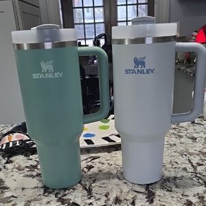 (2) 40oz Stanley Classic Cups - Mint Green and White. No Straws
